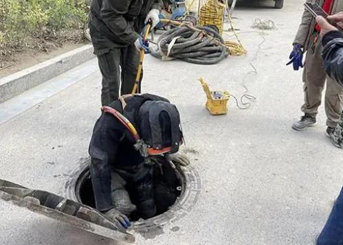 涿州抽化粪池公司分享管道气囊封堵的原理。