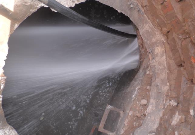 涿州抽化粪池公司为您专业解答下管道清淤的知识